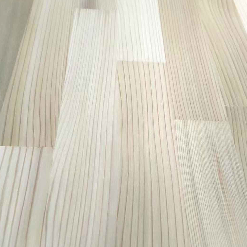 CLT de cedro rojo occidental