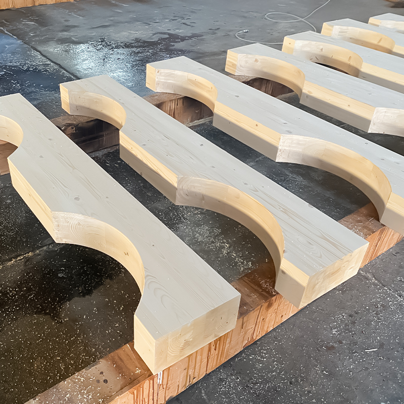 Glulam de forma especial de pino 